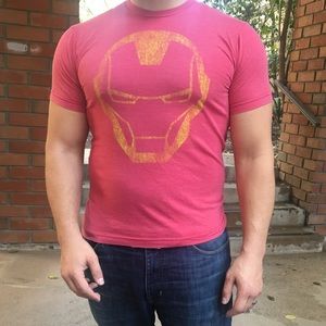 Avengers T-Shirt Medium IRONMAN